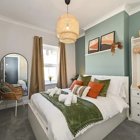 Luxury Central City Centre Townhouse With Garden Cardiff Buitenkant foto