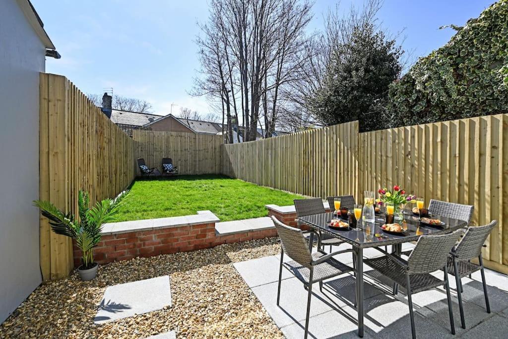 Hébergement de vacances Luxury Centre Townhouse With Garden