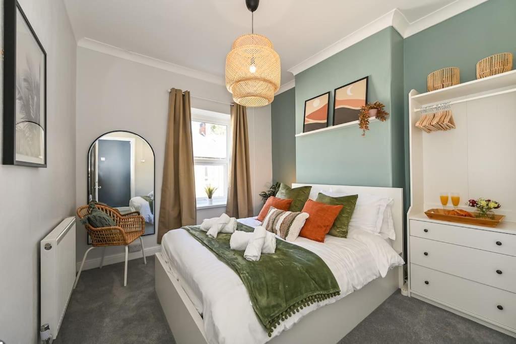 Luxury Centre Townhouse With Garden Hébergement de vacances *